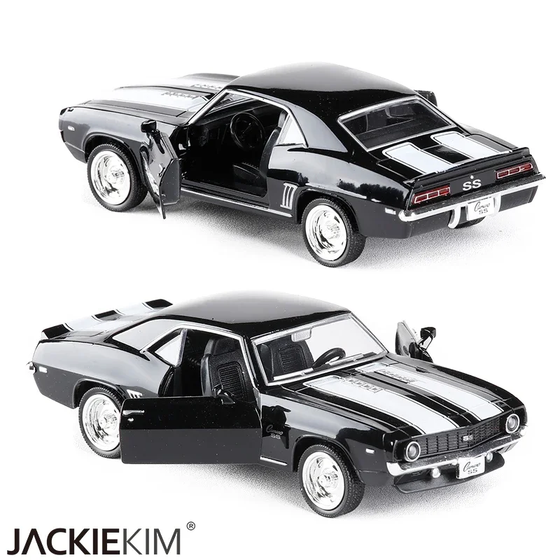 Vintage Collectibles Toys - Modellino Auto in Metallo Pressofuso Chevrolet