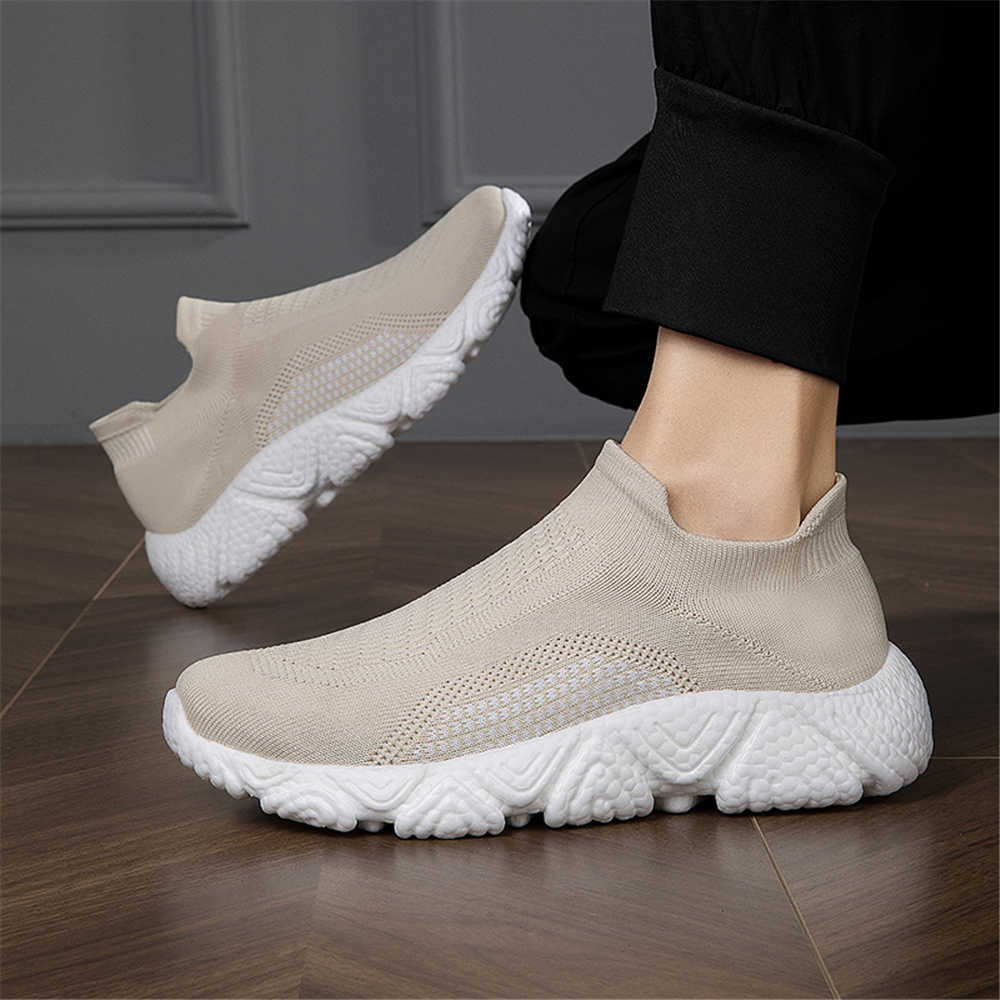 Vintage And Collectible - L'aspetto flatform aumenta le scarpe da