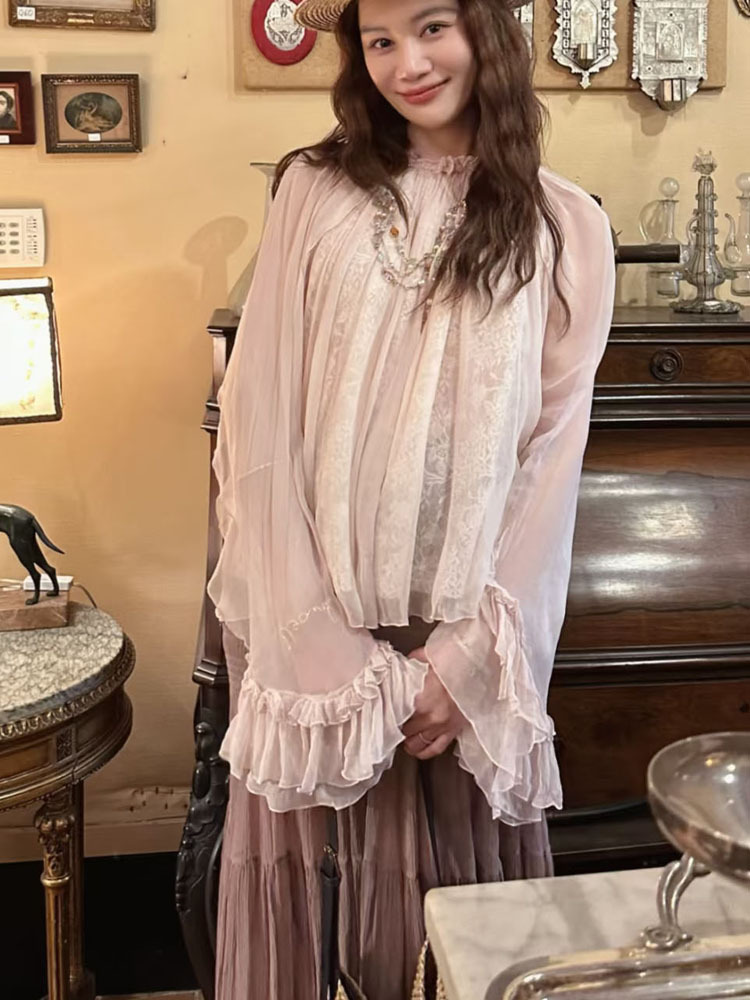 Top ampio con volant in pizzo, - Collectible & Vintage Dolls For Halloween recensione e prezzo