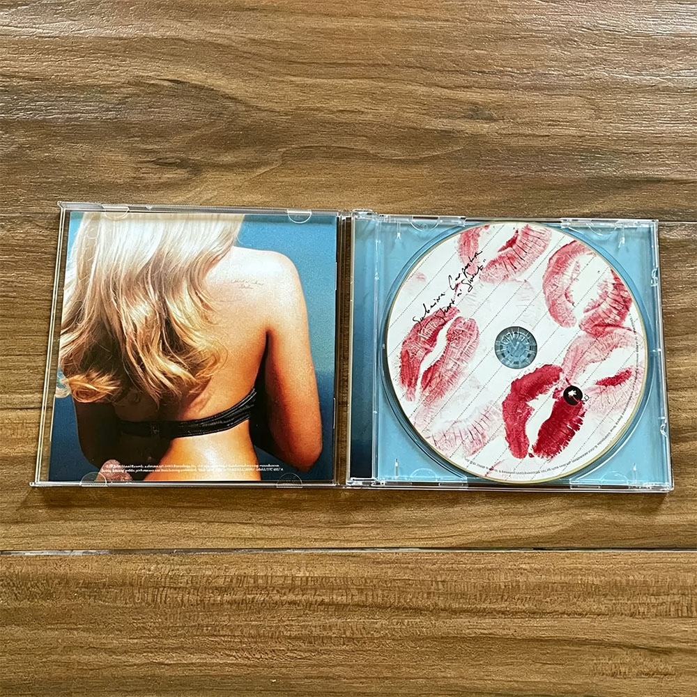 CD 'Short N' Sweet' - Album mu - Vintage And Collectible recensione e prezzo
