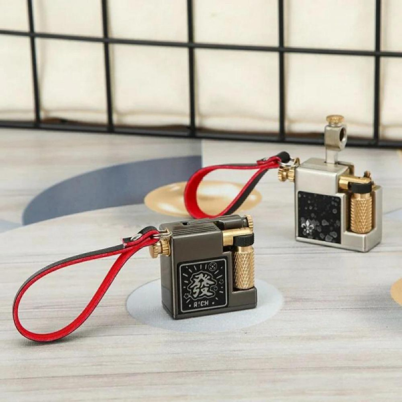 Accendino Vintage in Metallo c - Vintage Collectible Lighters recensione e prezzo