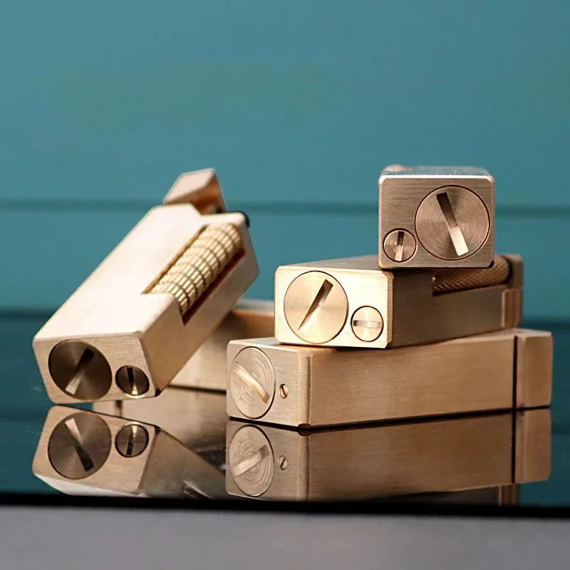 Accendino a cherosene fatto a  - Vintage Collectible Lighters recensione e prezzo