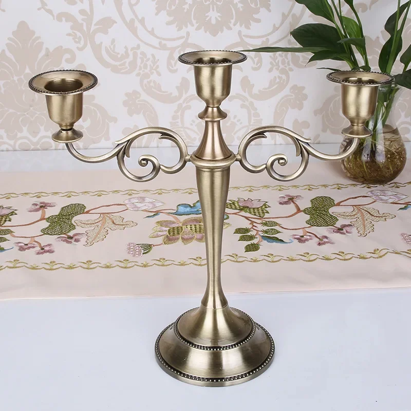 Candelabro a 3 Bracci in Otton - Collectible Vintage Matches recensione e prezzo