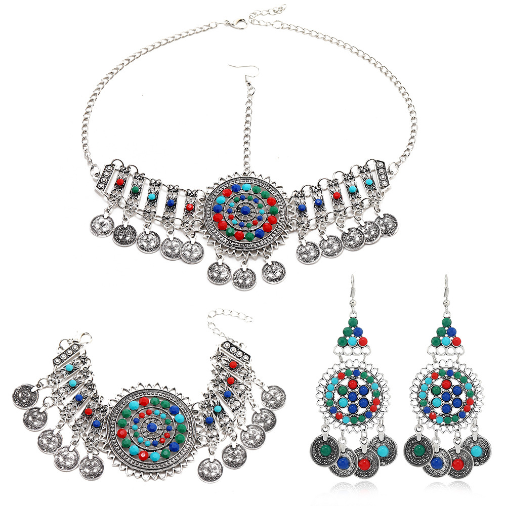 Set di orecchini con bracciale - Vintage Collectible Coins recensione e prezzo